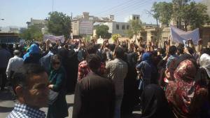 1011580_210087575818156_1803116275_n