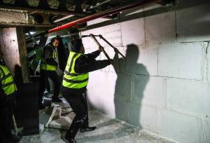 10378545_395535000606745_946049227321467077_n