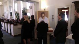 11018639_421803034646608_2434887537866656668_n