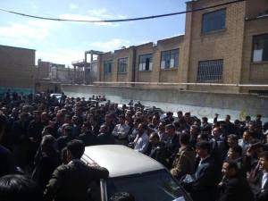 1654445_421646664662245_6167525133164069971_n