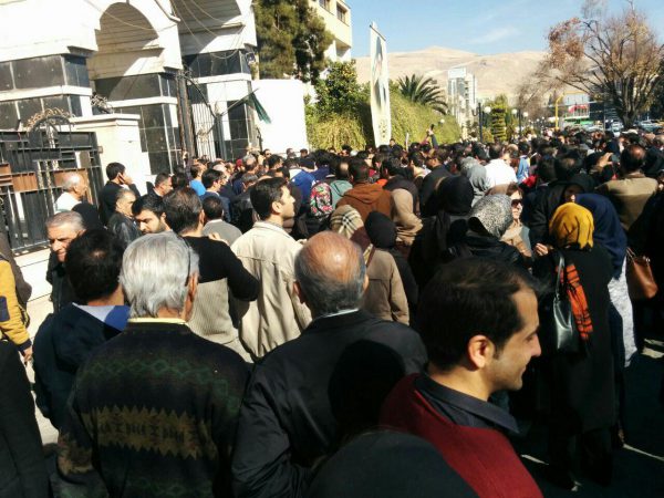 shiraz-protest1-600x450.jpg