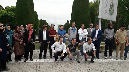 201755233456318865811