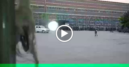 تجمع اعتراضی کارگران ذوب آهن اصفهان از روز یکشنبه10اردیبهشت.mov