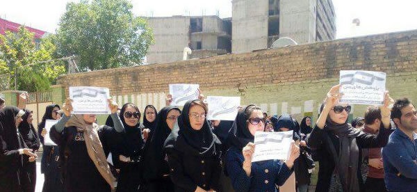 University-students-4