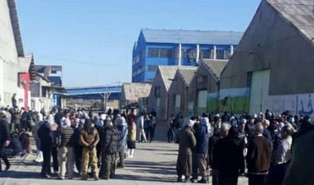 25151932_897237133769860_3000322932939654964_n