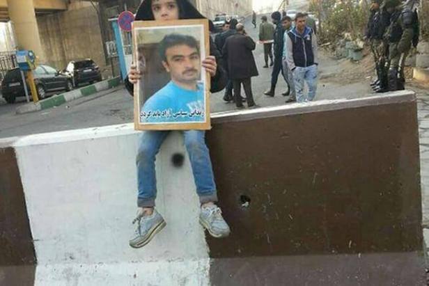 26219796_915582015268705_2618916882026960588_n